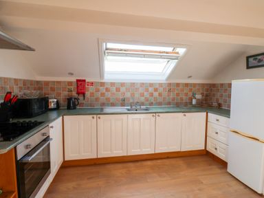 Property photo 9 of 30