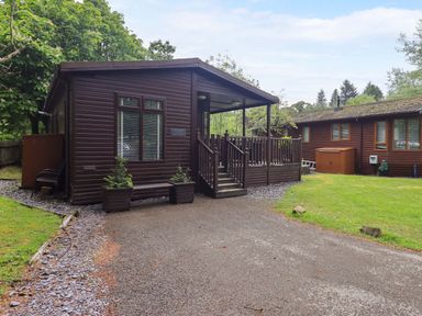 Property photo 2 of 37