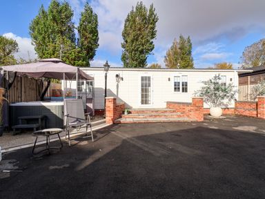 Property photo 22 of 32