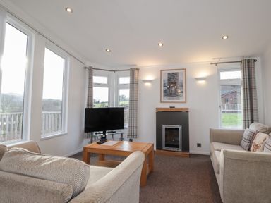 Property photo 6 of 20