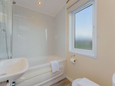 Property photo 13 of 41