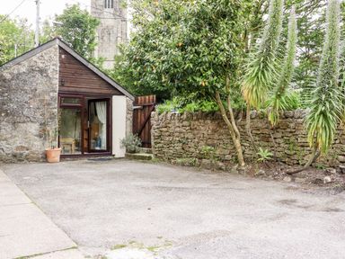 Property photo 12 of 14