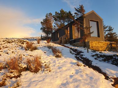 A house in snow at Cullinview on Isle of Skye