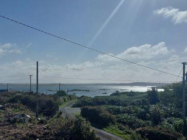 A view of the sea and road at Tigh Marie 