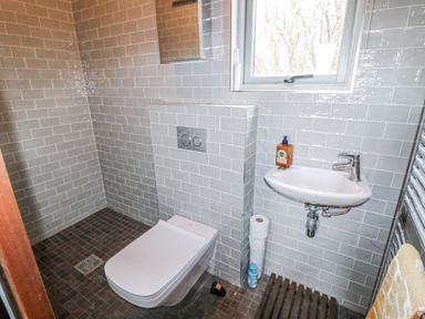 Property photo 12 of 29