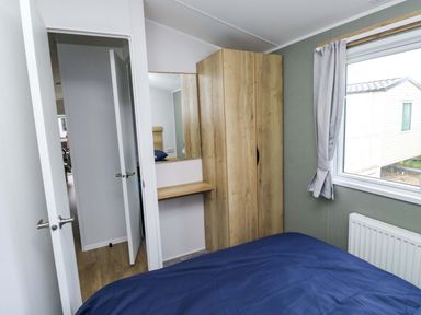 Property photo 11 of 23