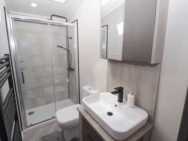 Property photo 18 of 30