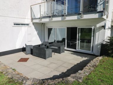 An outdoor space with patio furniture at Coedrath Park