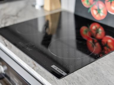 An induction cooktop on a kitchen countertop at 1 Bedroom Apartment Sleeps 2 Pets Welcome in Carbis Bay