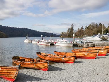 A view of boats on water at Thirlmere Scar in Troutbeck Bridge