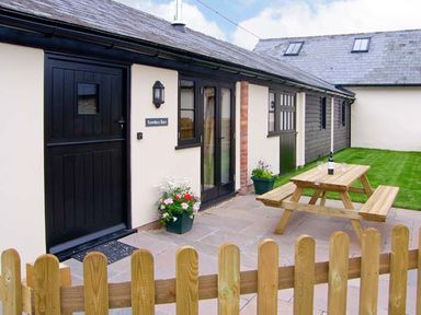 Property photo 4 of 33