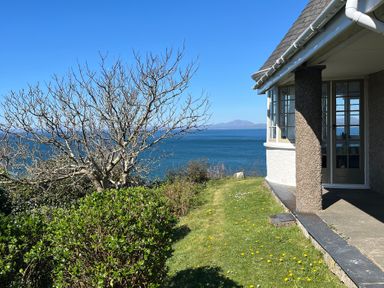 Property photo 2 of 42