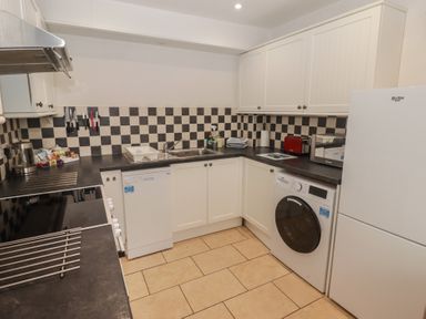 Property photo 8 of 29