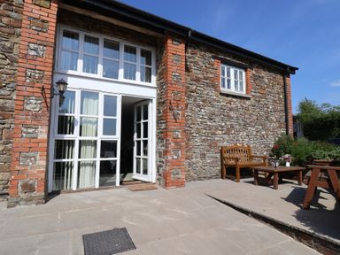 Property photo 3 of 36