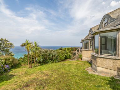 A house with a garden and sea view at Cragford in Sennen Cove