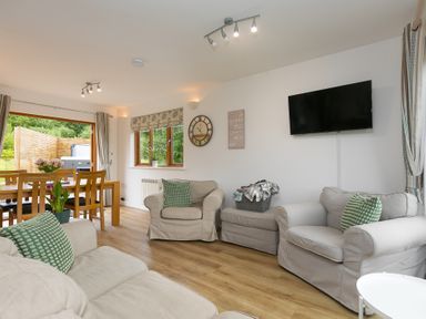 Property photo 7 of 53