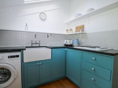 Property photo 9 of 25