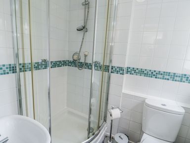 Property photo 12 of 19