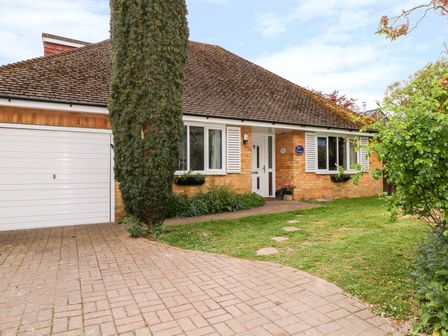Brighton Cottages Rent A Self Catering Holiday Cottage Sykes