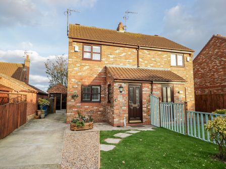 Waterside Breaks Self Catering Waterside Holiday Cottages Lodges