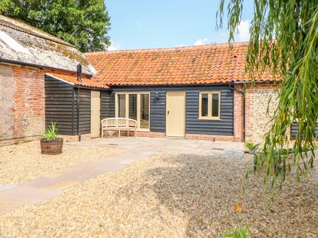 Self Catering Holiday Cottages To Rent In Litcham