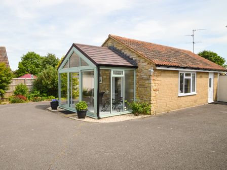 Self Catering Holiday Cottages To Rent In Crewkerne