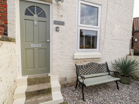 Dog Friendly Whitby Cottages Rent Pet Friendly Self Catering