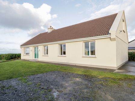 Clifden Holiday Cottages Self Catering Holiday Homes To Rent In