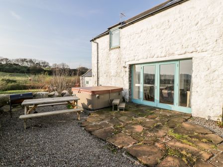 Hen Stag Party Houses Uk Cottages For Hen Or Stag Party