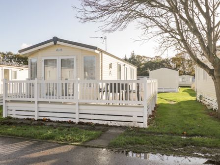 Milford On Sea Cottages Self Catering Holiday Cottage To Rent In