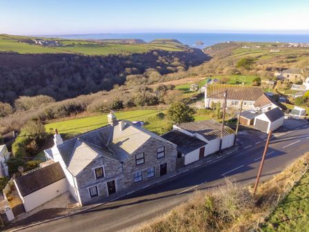 Holiday Cottages Tintagel Rent Self Catering Cottage Holidays In