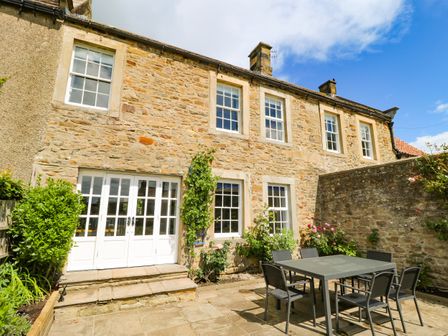 dog friendly cottages yorkshire coast