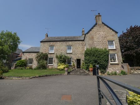 holiday cottages wye valley dog friendly