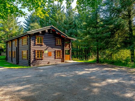 Kinder Lodge (Pet)