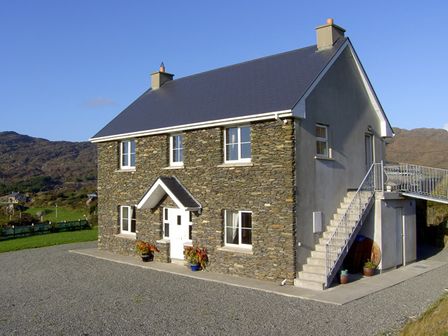 Self Catering Holiday Cottages To Rent In Allihies