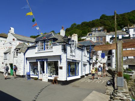 Polperro Holiday Cottages Self Catering Accommodation In