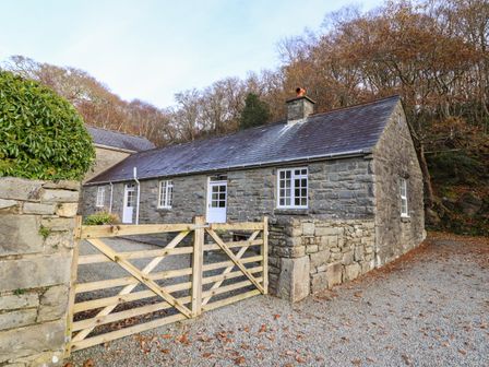 Dog Friendly Cottages In Barmouth Barmouth Pet Friendly Accommodation Dog Friendly Cottages In Barmouth Barmouth Pet Friendly Accommodation