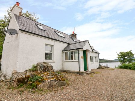 Self Catering Holiday Cottages To Rent In Letterfearn
