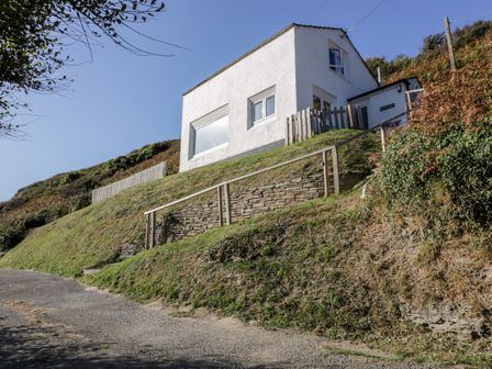 Holiday Cottages Tintagel Rent Self Catering Cottage Holidays In