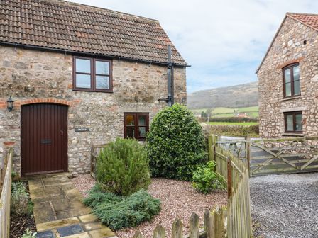 Cheddar Holiday Cottages Self Catering Places To Stay Near