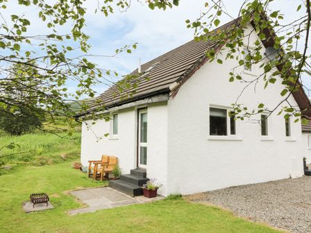 Loch Lomond Cottages Rent Self Catering Log Cabins Around Loch