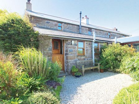 Holiday Cottages In Zennor End Of England