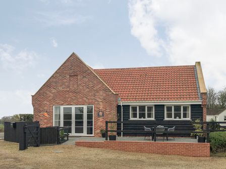 Holiday Cottages In Great Yarmouth Rent Self Catering Lodges