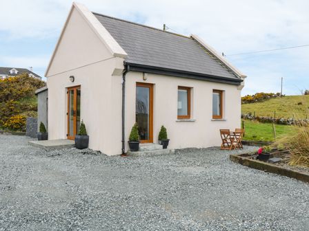 Coastal Cottages In Ireland Self Catering Cottage On The Coast