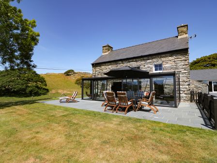 Dog Friendly Cottages in Snowdonia 