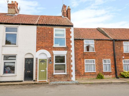 Holiday Cottages In Great Yarmouth Rent Self Catering Lodges