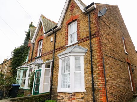 Kent Coast Holiday Cottages Rent Coastal Cottages By The Sea In Kent