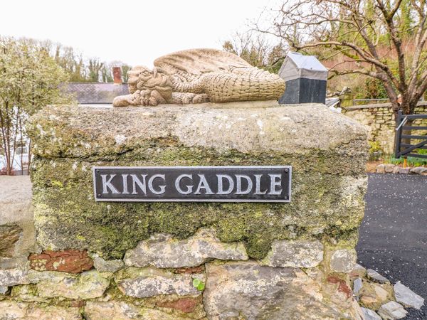 King Gaddle Cottage Laugharne Carmarthen Caerfyrddin Self