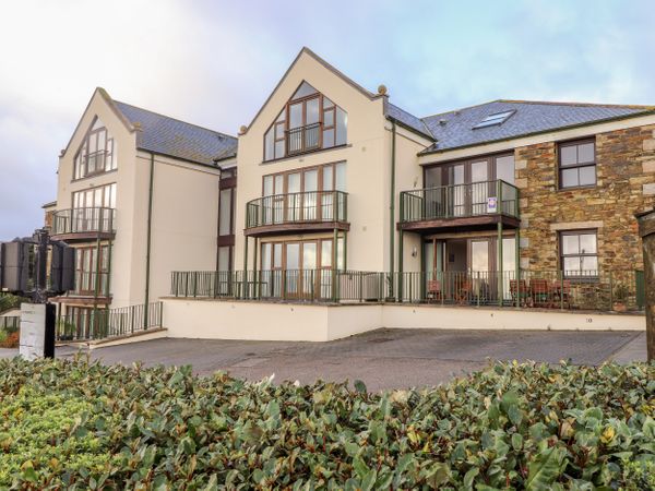 Ocean Blue Praa Sands Pentreath Self Catering Holiday Cottage