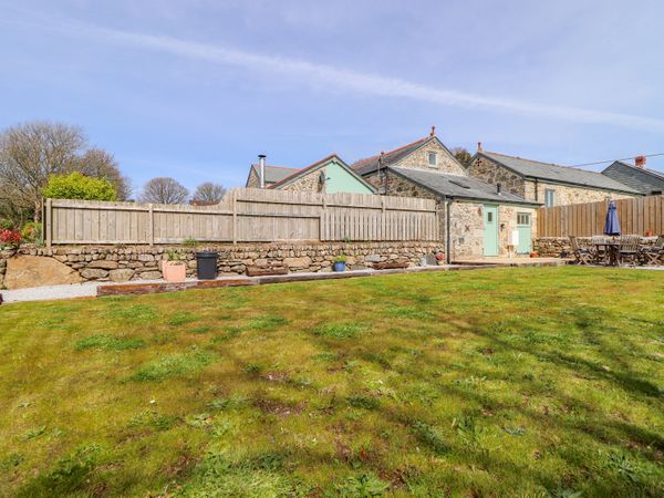 Hideaway Barn Praa Sands Millpool Self Catering Holiday Cottage